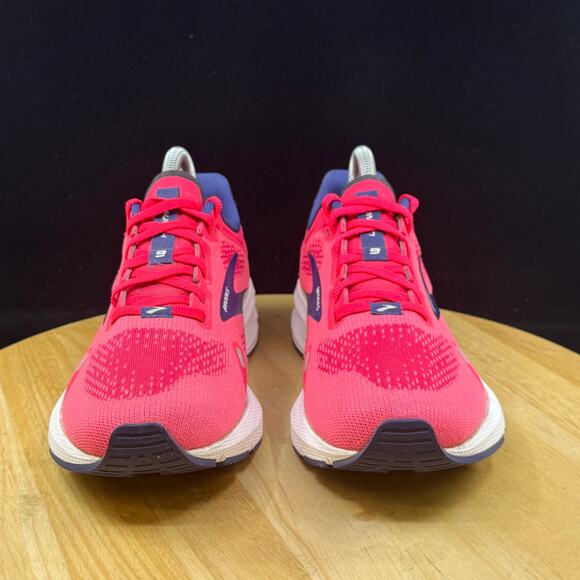 Brooks Launch 9 1203731B604 Women's Shoes Size 7 Pink Navy Low Top Sneaker - Picture 3 of 10